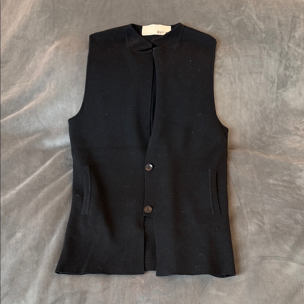 Rivy NG Italian designer black Sleeveless/Racerback Vest with Button Closure